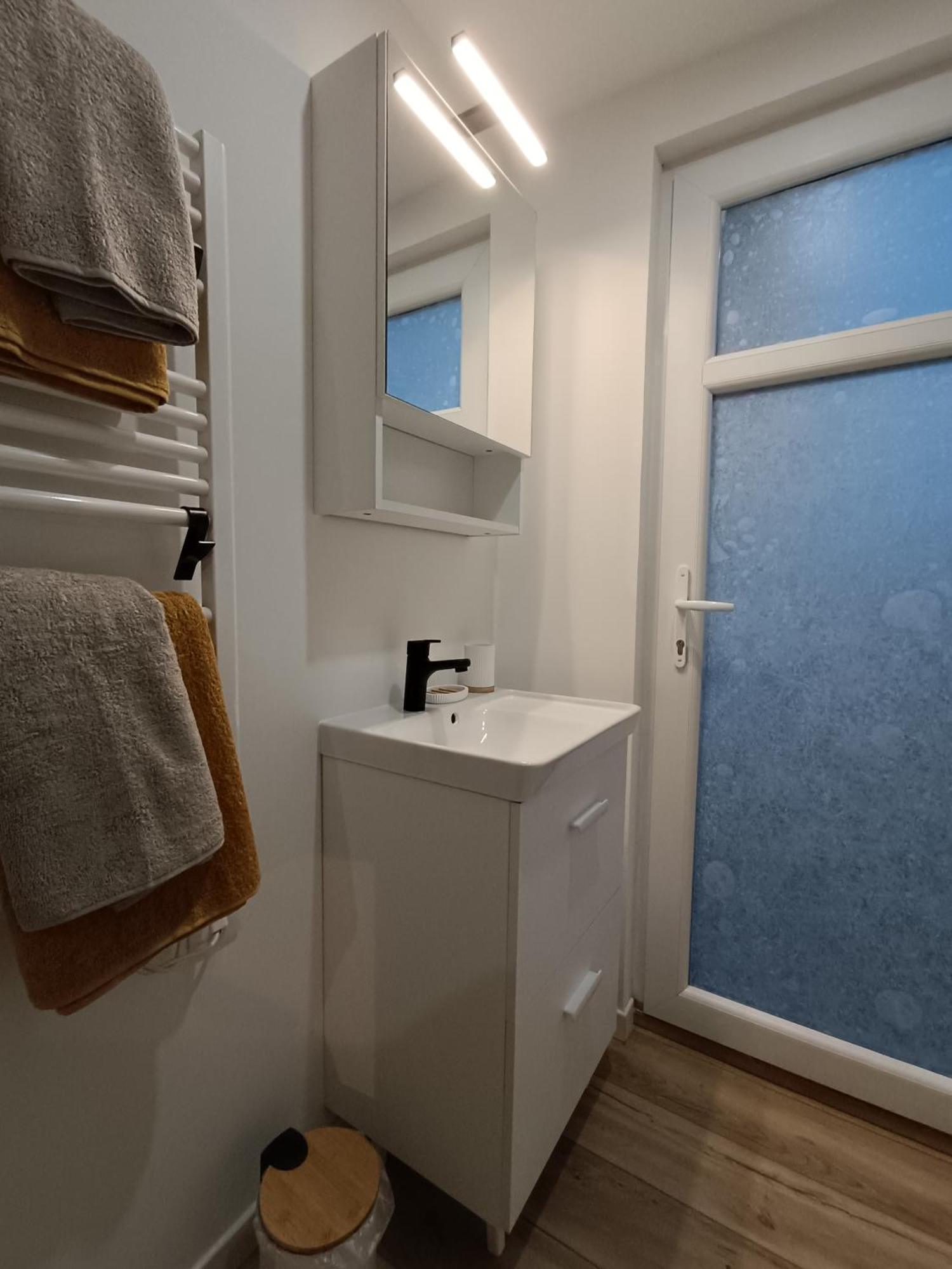 La Pause Bretonne Apartment Queven ภายนอก รูปภาพ